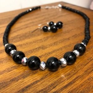 Necklace/Earring set. Black and silver.